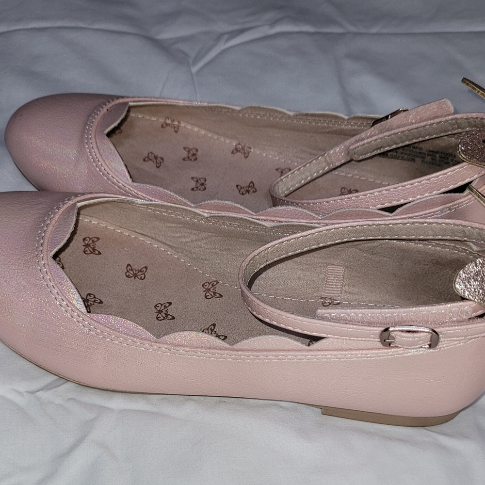 sneaker type shoes for girls size 4